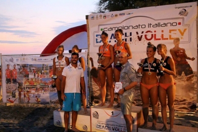 Alessandra Colzi e Claudia Puccinelli vincono la tappa di Amantea del Campionato italiano di Beach volley