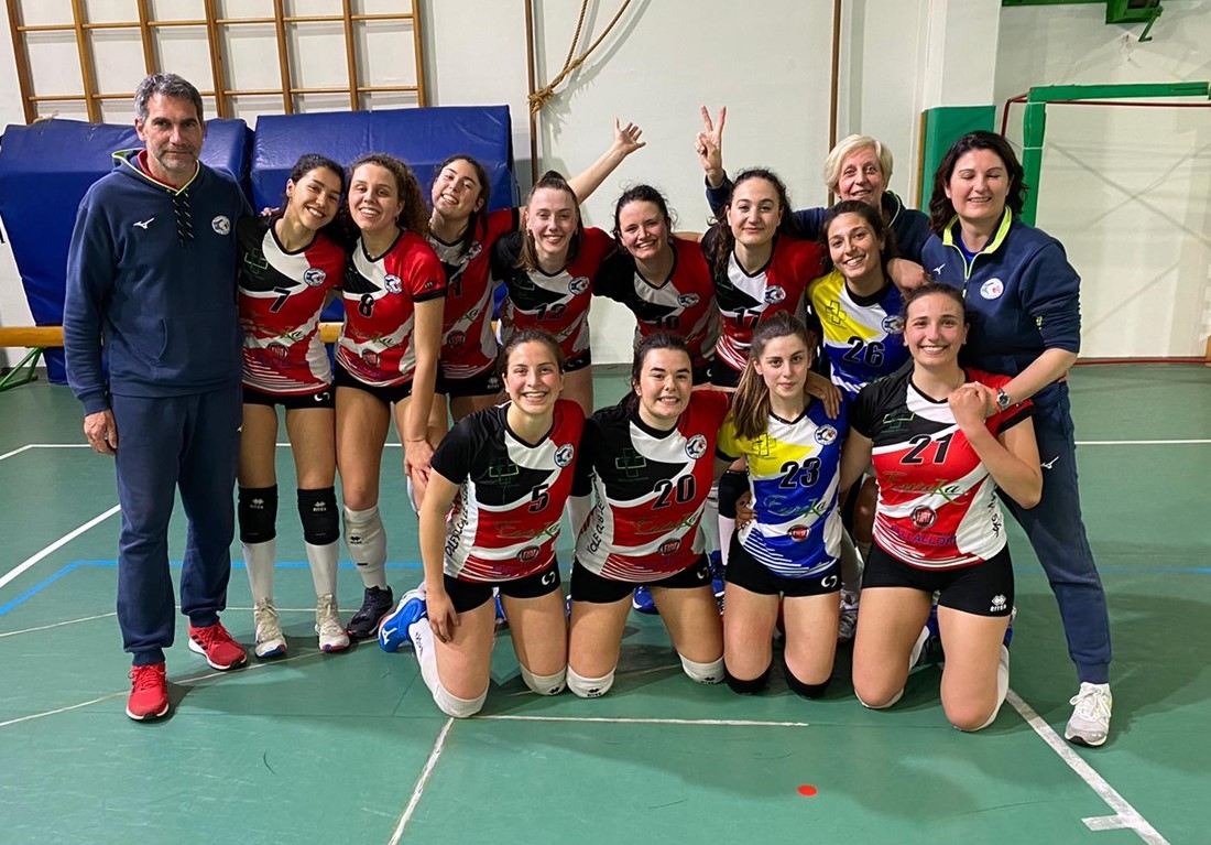 IVOLLEY CLUB LE SIGNE PROMOSSA IN SERIE CF